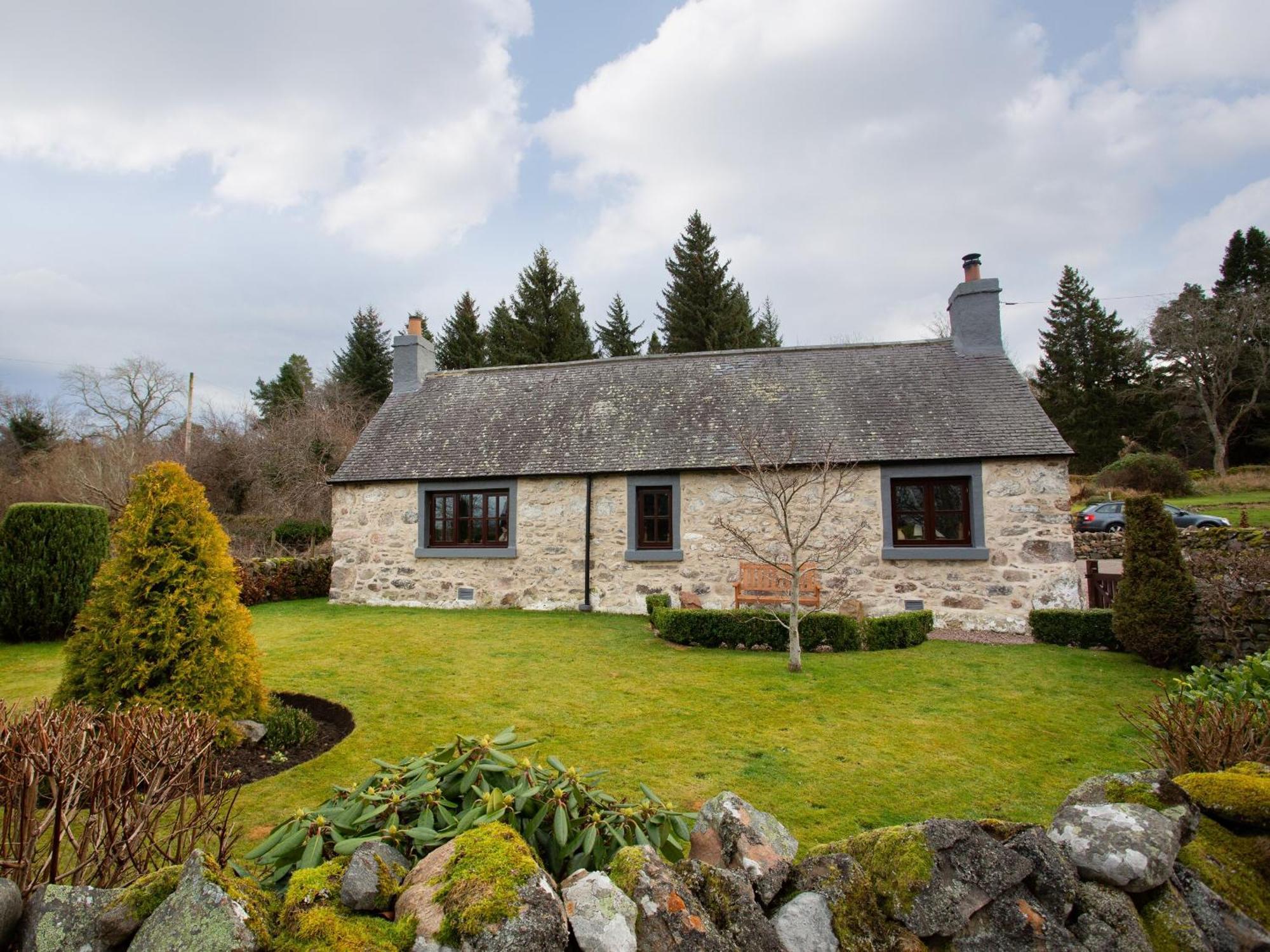 Craigellachie Cottage Croy Exterior foto